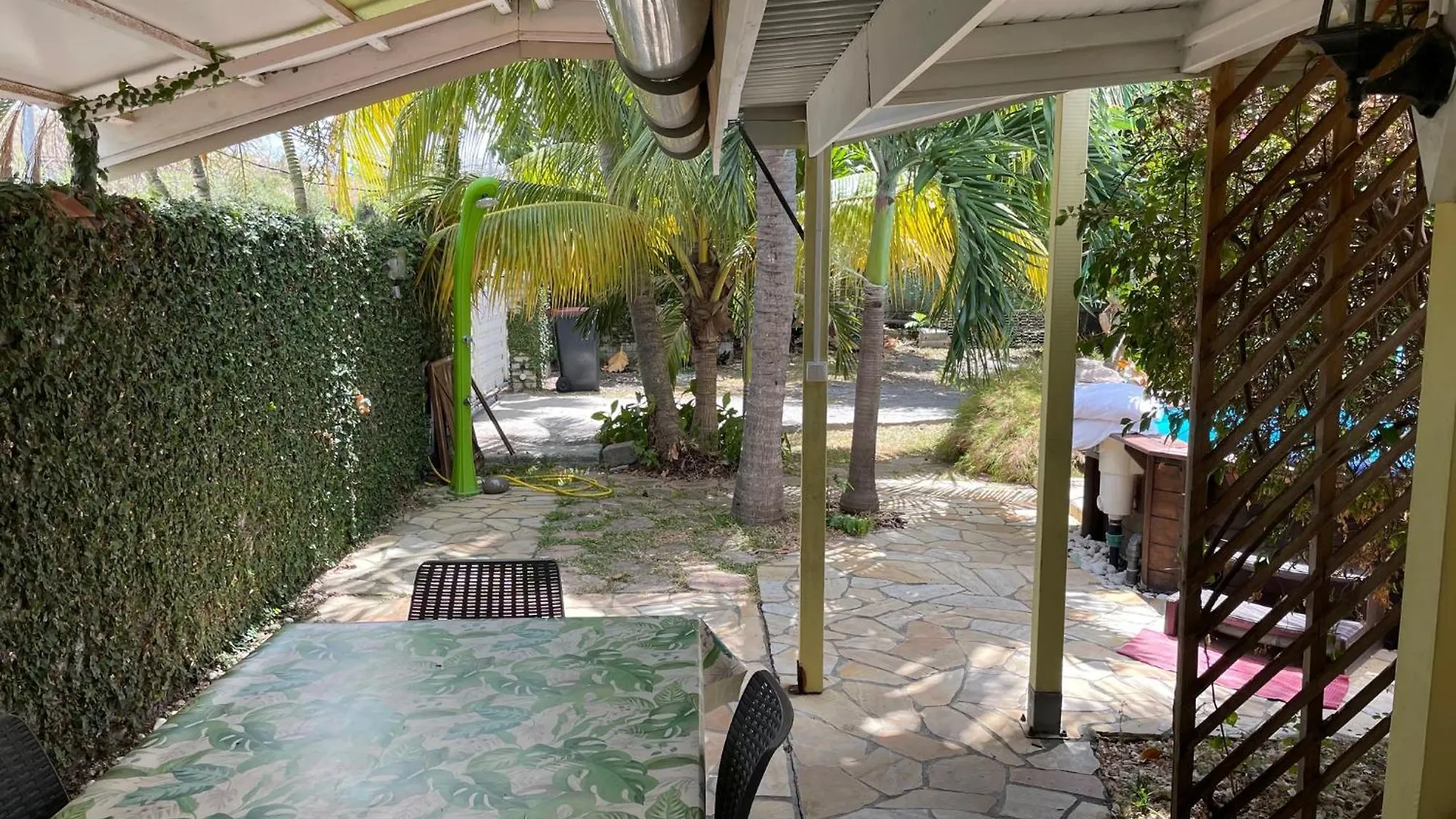 לה ווקלה Le Chalet De La Pointe מרטיניק