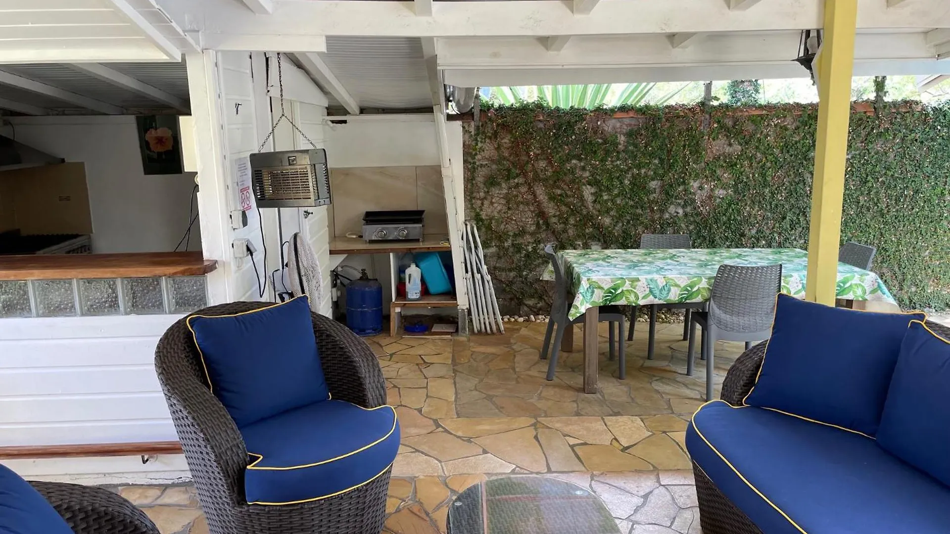 לה ווקלה Le Chalet De La Pointe  לה ווקלה